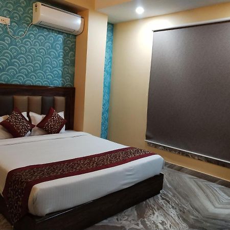 Hotel Aloka Residency โกลกาตา ภายนอก รูปภาพ