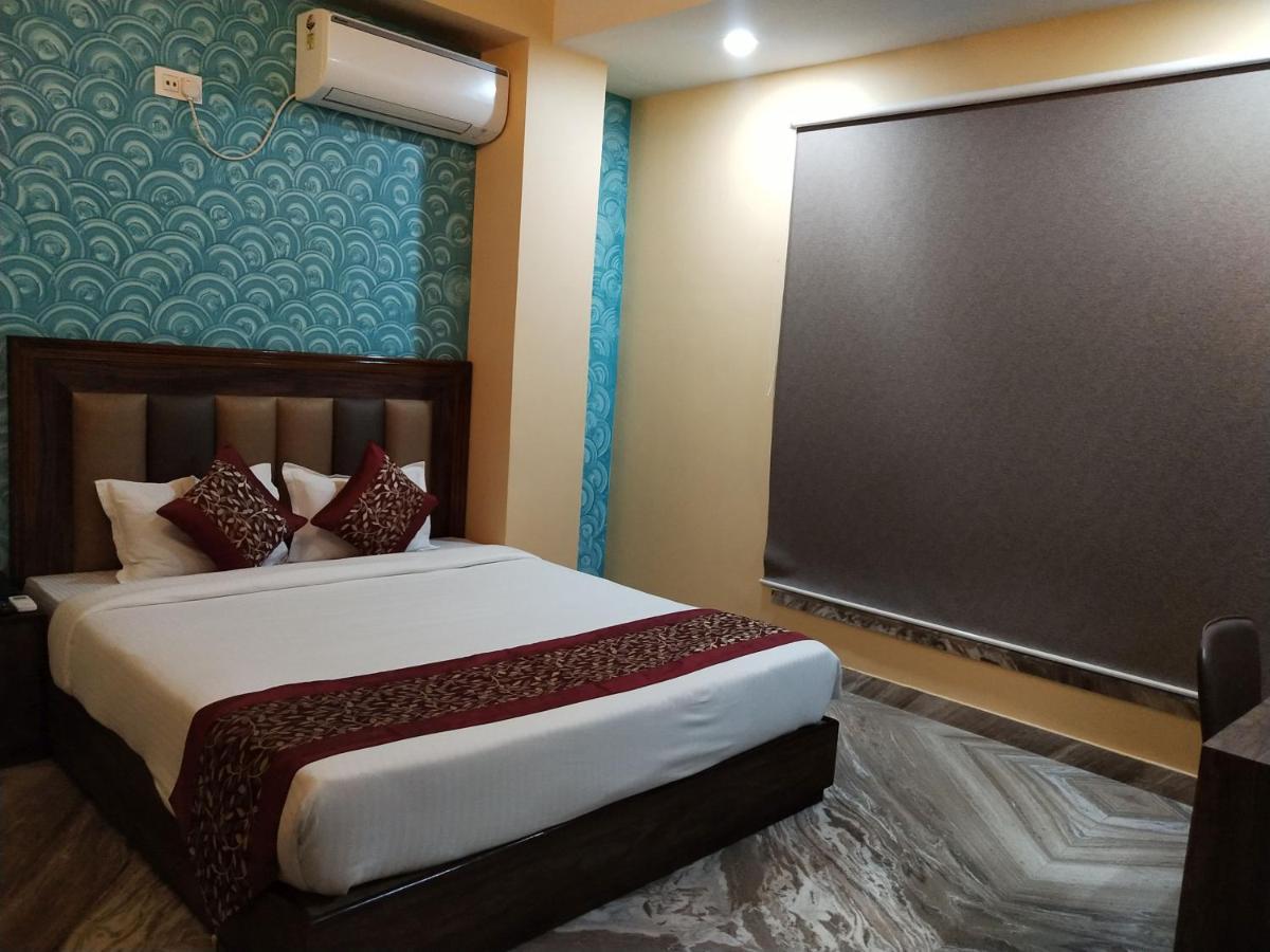 Hotel Aloka Residency โกลกาตา ภายนอก รูปภาพ